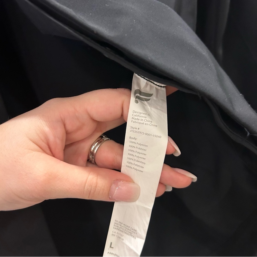 Fabletics The Outpost Jacket Black - Picture 5 of 6